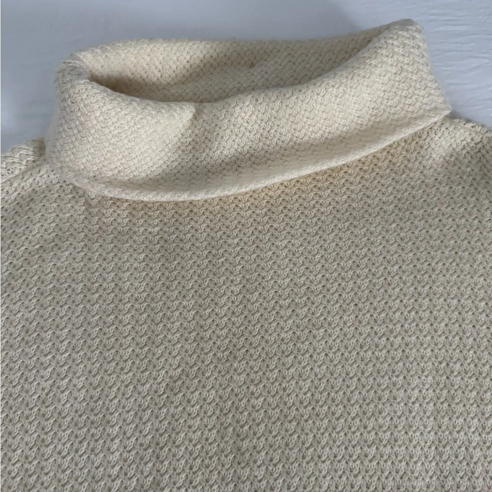 Vineyard Vines Cream Turtle Neck Sweater